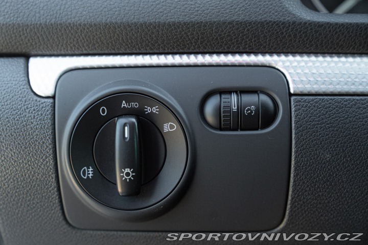 Volkswagen Golf R32 2009