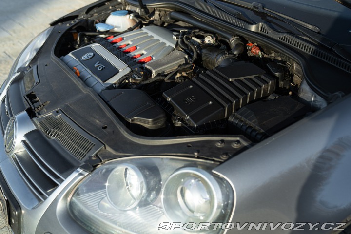 Volkswagen Golf R32 2009