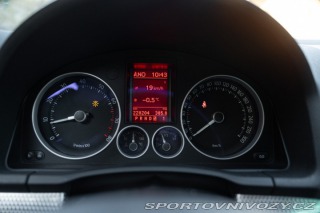 Volkswagen Golf R32 2009