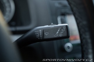 Volkswagen Golf R32 2009