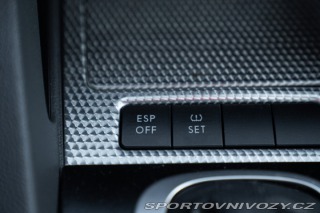 Volkswagen Golf R32 2009