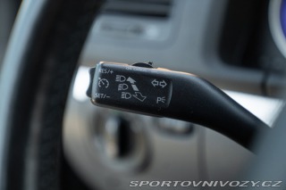 Volkswagen Golf R32 2009