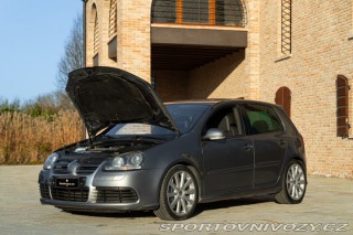 Volkswagen Golf R32 2009