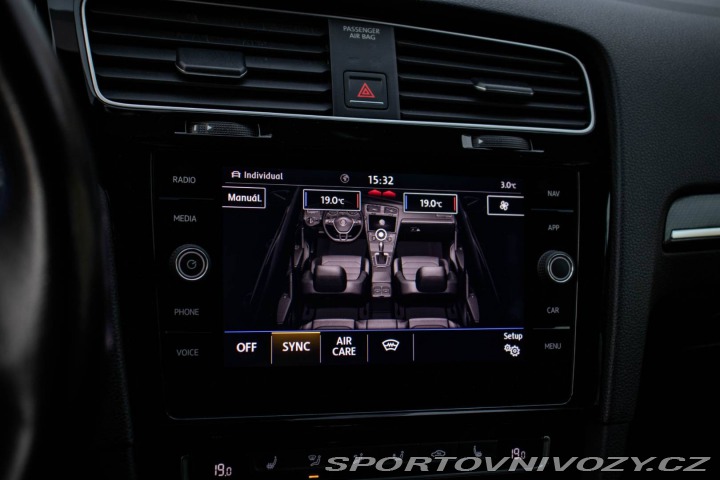 Volkswagen Golf UPRAVA REVO 2018