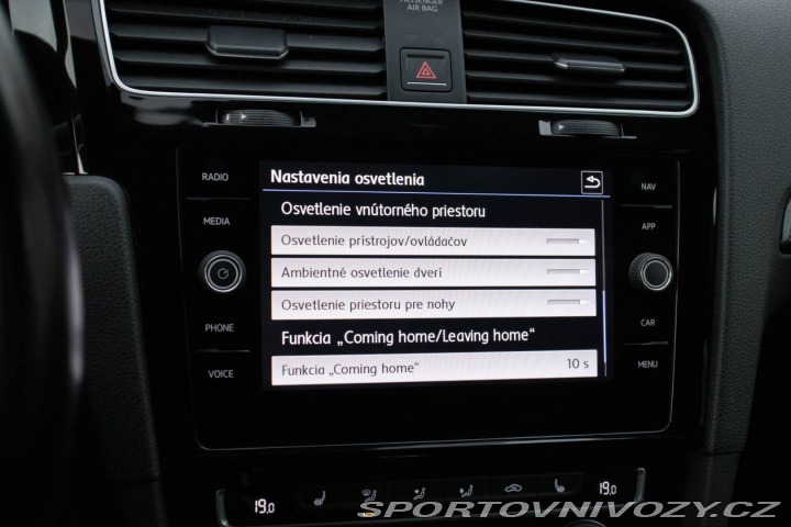 Volkswagen Golf UPRAVA REVO 2018