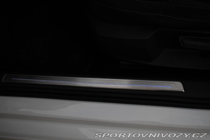 Volkswagen Golf UPRAVA REVO 2018