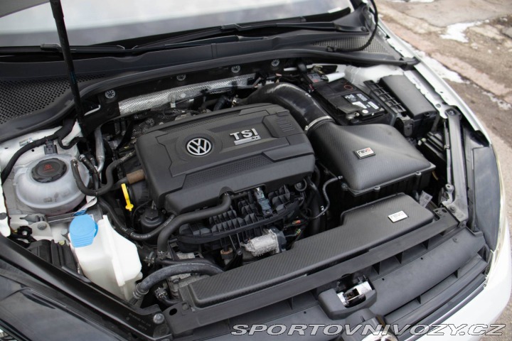 Volkswagen Golf UPRAVA REVO 2018