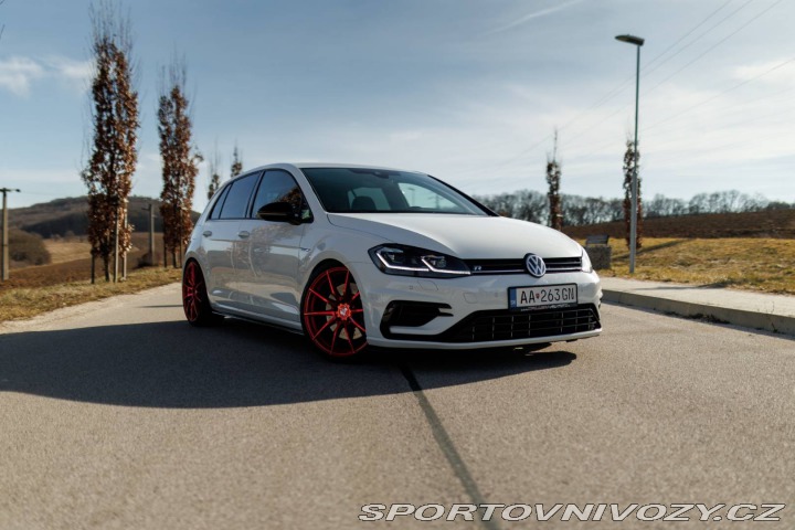 Volkswagen Golf UPRAVA REVO 2018