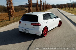 Volkswagen Golf UPRAVA REVO 2018