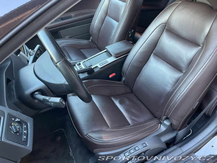 Volvo C70 / C70 2.5 T5 Summum 1.maj 2011