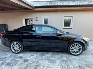 Volvo C70 / C70 2.5 T5 Summum 1.maj 2011