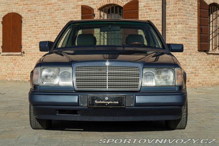 Mercedes-Benz C CE 200 1992