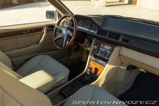 Mercedes-Benz C CE 200 1992