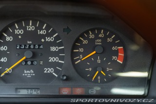 Mercedes-Benz C CE 200 1992