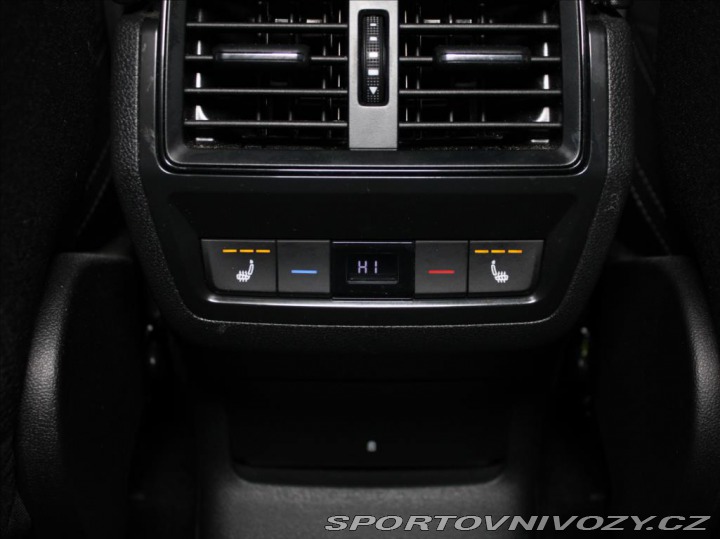 Škoda Ostatní modely Karoq 2,0 TSi 4X4 Sportline DCC 2022