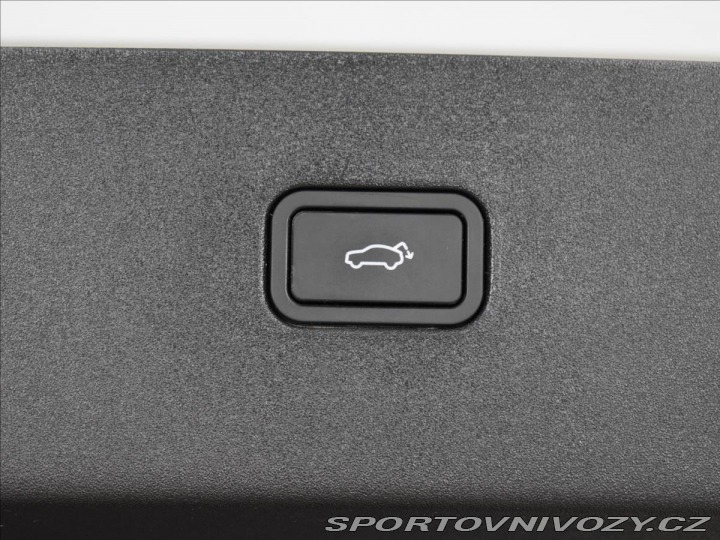 Volvo Ostatní modely EX30 0,0 Single PLUS Ext Range 2024