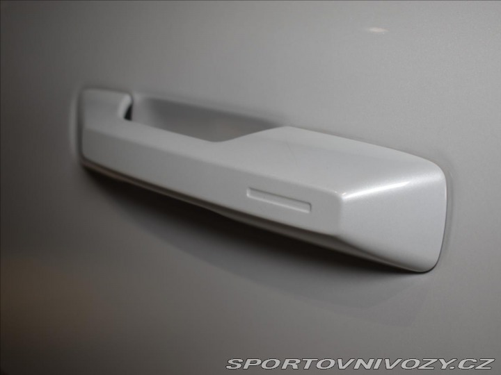 Volvo Ostatní modely EX30 0,0 Single PLUS Ext Range 2024