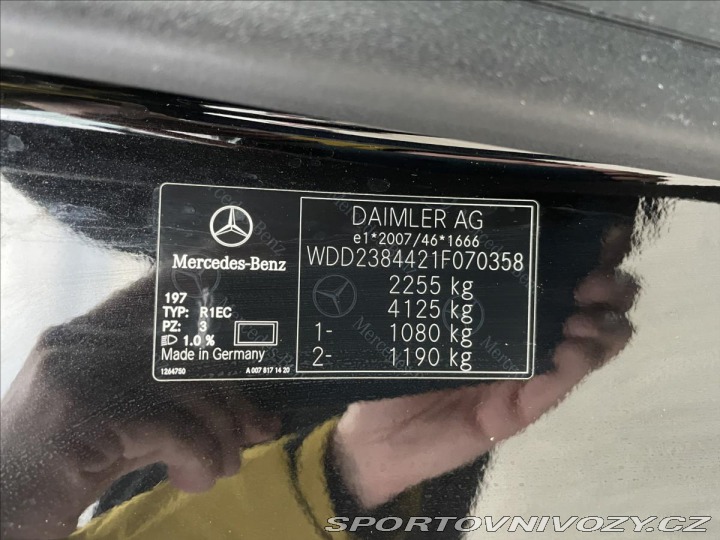Mercedes-Benz E 2,0 E200 9G AMG*Navi Kůže 2018