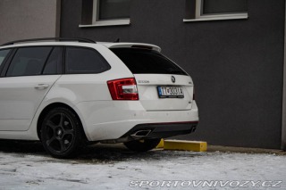 Škoda Octavia RS Combi  2.0 TDI DPF RS DSG 2014