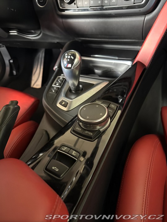 BMW M4 Carbio, TOP STAV! 2015