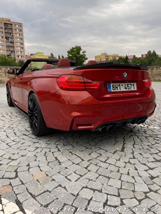 BMW M4 Carbio, TOP STAV! 2015