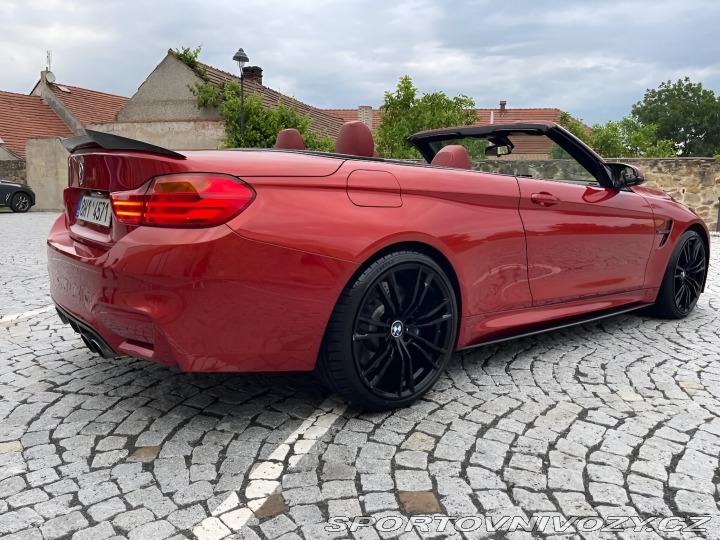 BMW M4 Carbio, TOP STAV! 2015