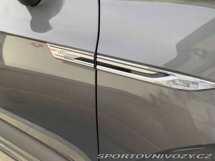 Volkswagen Ostatní modely Touareg 4.0TDi, 310KW, V8, R-LINE 2020