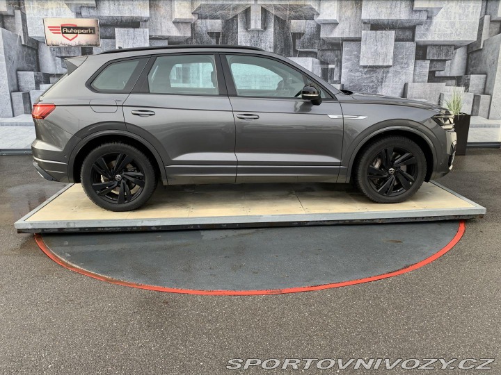 Volkswagen Ostatní modely Touareg 4.0TDi, 310KW, V8, R-LINE 2020