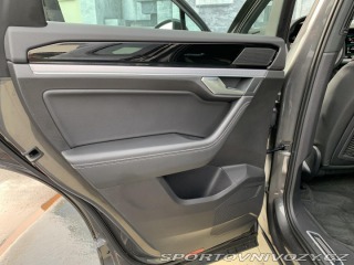 Volkswagen Ostatní modely Touareg 4.0TDi, 310KW, V8, R-LINE 2020