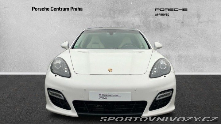 Porsche Panamera Turbo S 2012