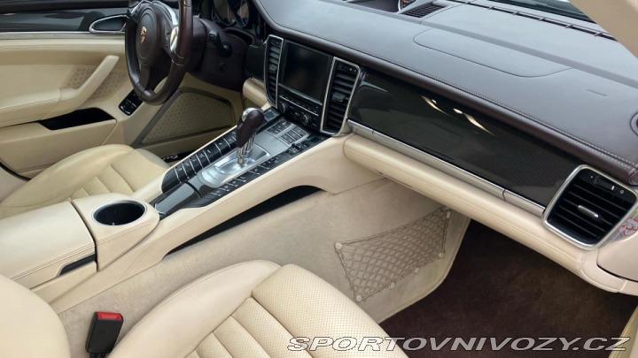 Porsche Panamera Turbo S 2012