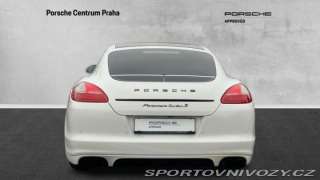 Porsche Panamera Turbo S 2012