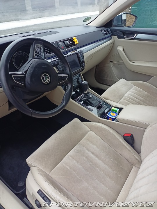 Škoda Superb 2017