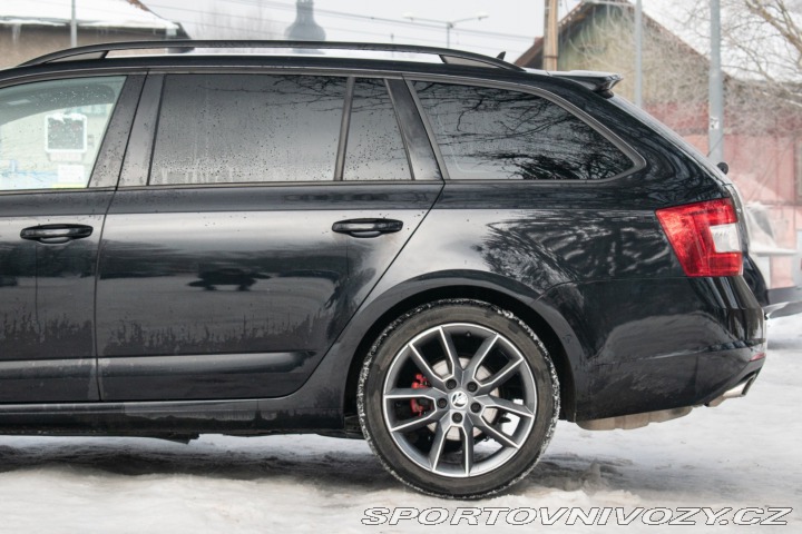 Škoda Octavia RS Combi 2.0 TDI DPF RS DSG 2013