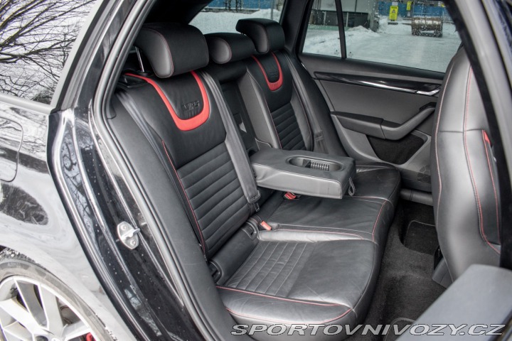Škoda Octavia RS Combi 2.0 TDI DPF RS DSG 2013