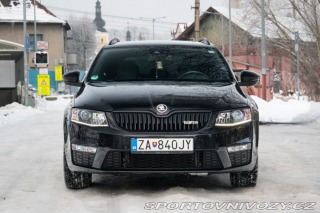 Škoda Octavia RS Combi  2.0 TDI DPF RS DSG 2013