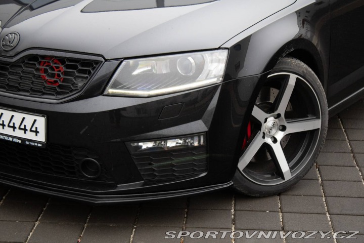 Škoda Octavia RS Combi  2.0 TFSI RS 2014