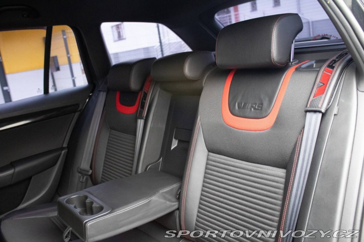Škoda Octavia RS Combi  2.0 TFSI RS 2014