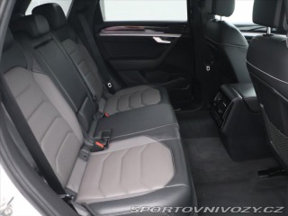 Volkswagen Ostatní modely Touareg 4,0 V8 TDI R-Line Black D 2019