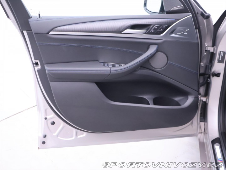 BMW iX3 210kW M Sport Nový vůz 2024