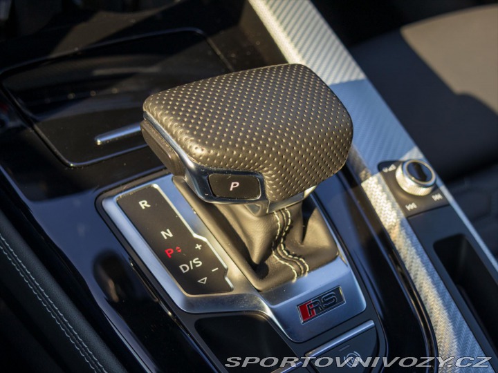 Audi RS5 3,0 V6 331kW Quattro Blac 2021