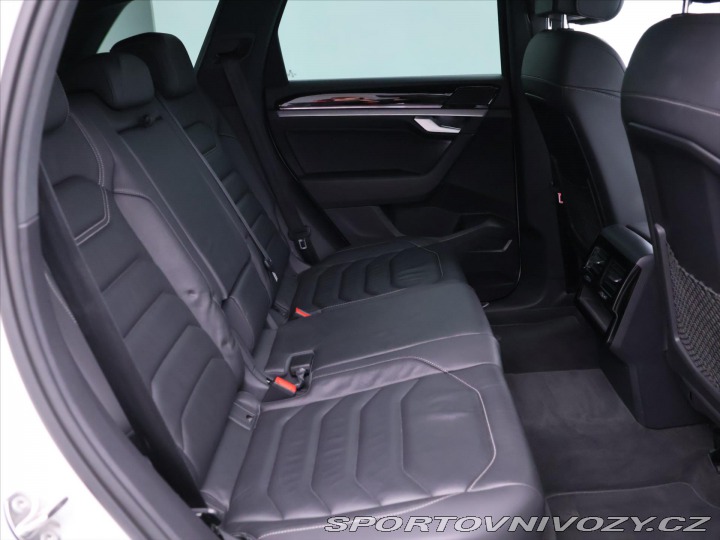 Volkswagen Ostatní modely Touareg 3,0 V6 TDI 210kW R-Line V 2021