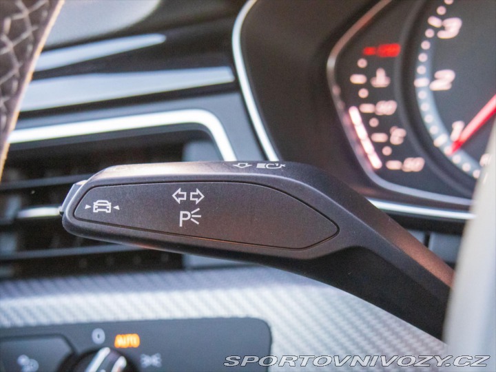 Audi RS5 3,0 V6 331kW Quattro Blac 2021