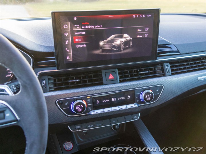 Audi RS5 3,0 V6 331kW Quattro Blac 2021