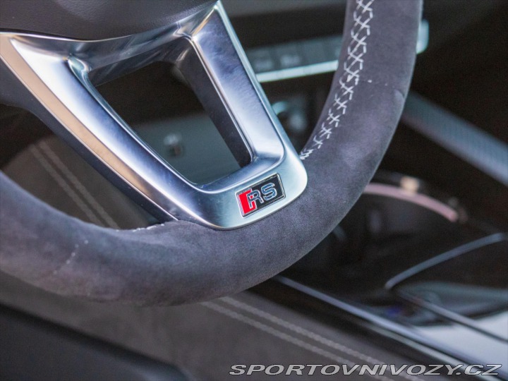 Audi RS5 3,0 V6 331kW Quattro Blac 2021