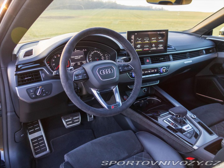 Audi RS5 3,0 V6 331kW Quattro Blac 2021