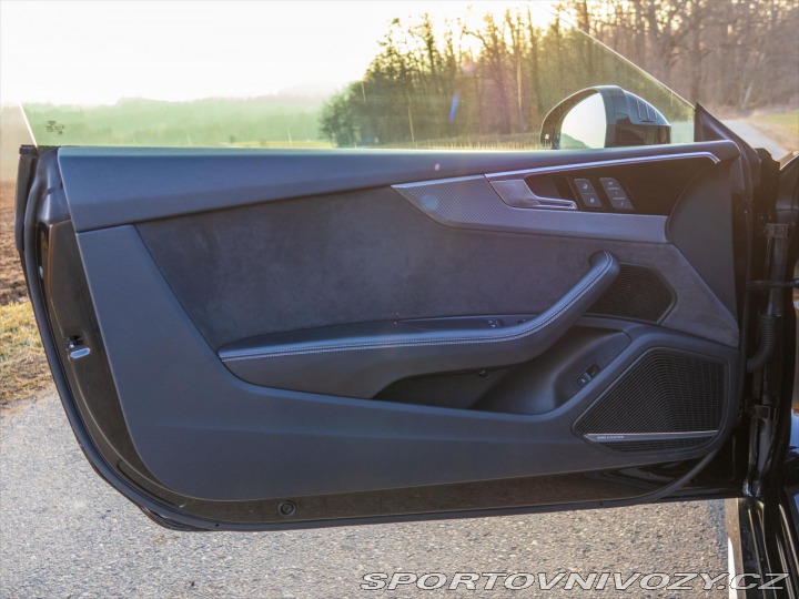 Audi RS5 3,0 V6 331kW Quattro Blac 2021
