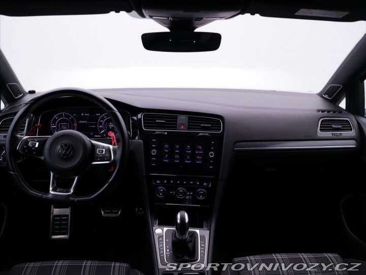 Volkswagen Golf 2,0 GTD 135kW DSG Virtual 2017
