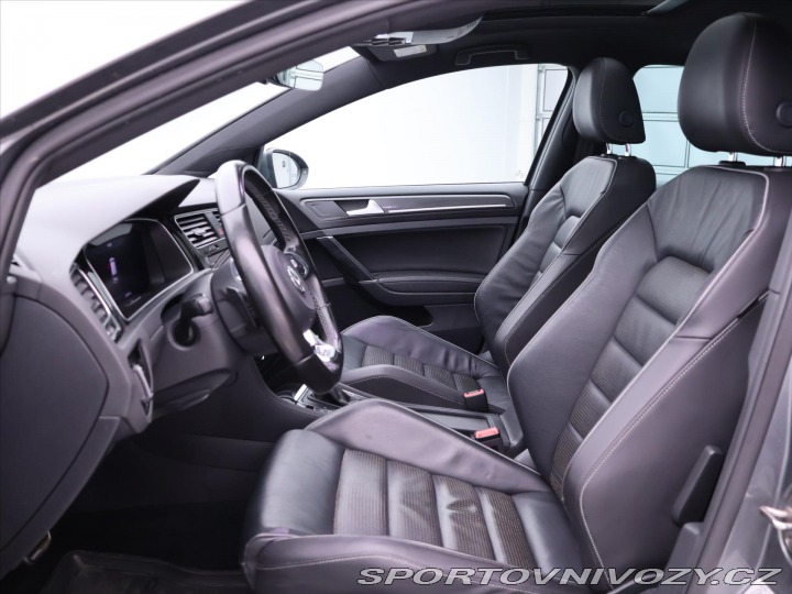 Volkswagen Golf 2,0 GTD 135kW DSG LED Nav 2017