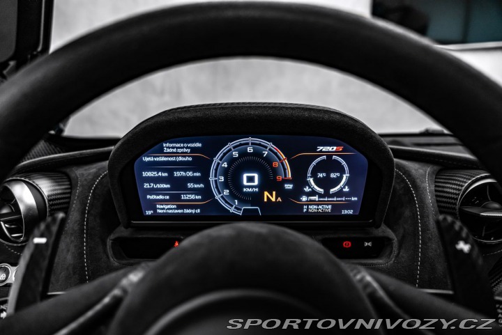 McLaren 720S 2021